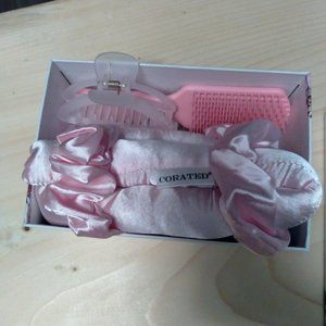 3/$12 NIB Pink hair curlers, clip and brush set.